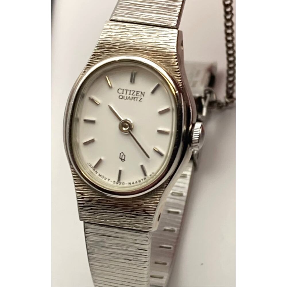 VTG Citizen 5920-S49623 Petite Women's Dress Watch 17MM - Fresh Battery - 5.25" - Picture 3 of 8